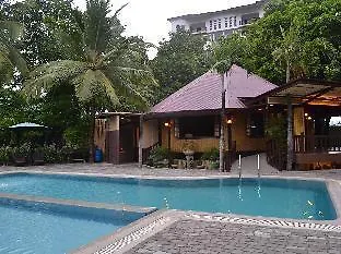 Dm Residente Resort Angeles Szálloda
